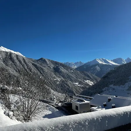 Lynett - Ihr Rueckzugsort In Den Tiroler Bergen Διαμέρισμα
