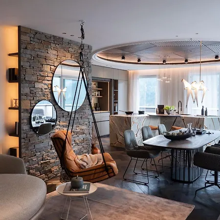 Lynett - Ihr Rueckzugsort In Den Tiroler Bergen * Fliess