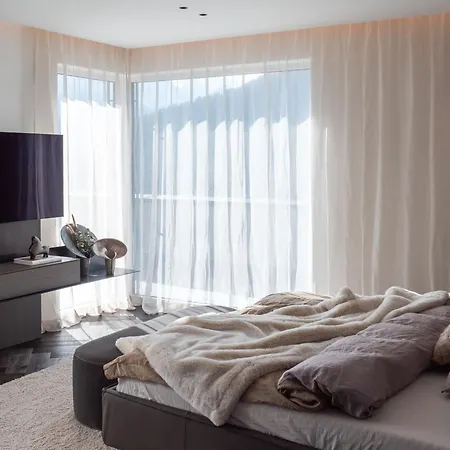 Lynett - Ihr Rueckzugsort In Den Tiroler Bergen * Fliess