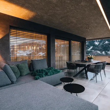 Apartmán Lynett - Ihr Rueckzugsort In Den Tiroler Bergen Fliess