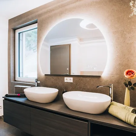 Lynett - Ihr Rueckzugsort In Den Tiroler Bergen *