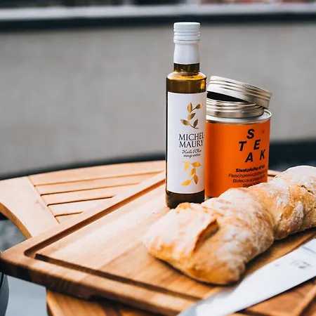 Lynett - Ihr Rueckzugsort In Den Tiroler Bergen * Fliess