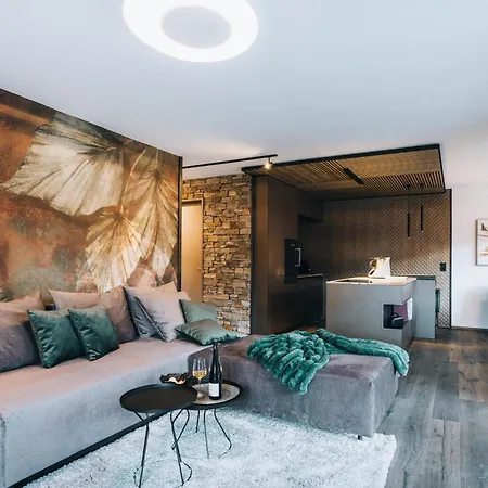 Lynett - Ihr Rueckzugsort In Den Tiroler Bergen Daire