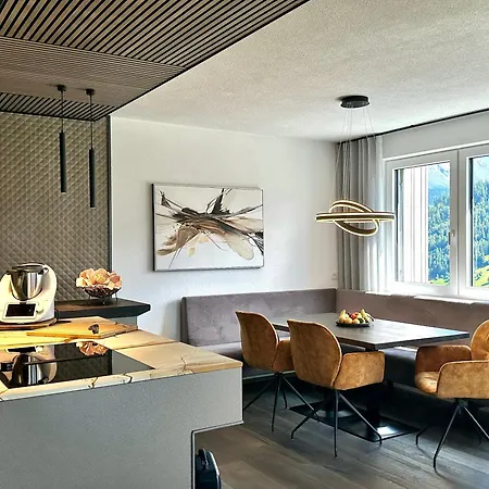 Lynett - Ihr Rueckzugsort In Den Tiroler Bergen Apartmán