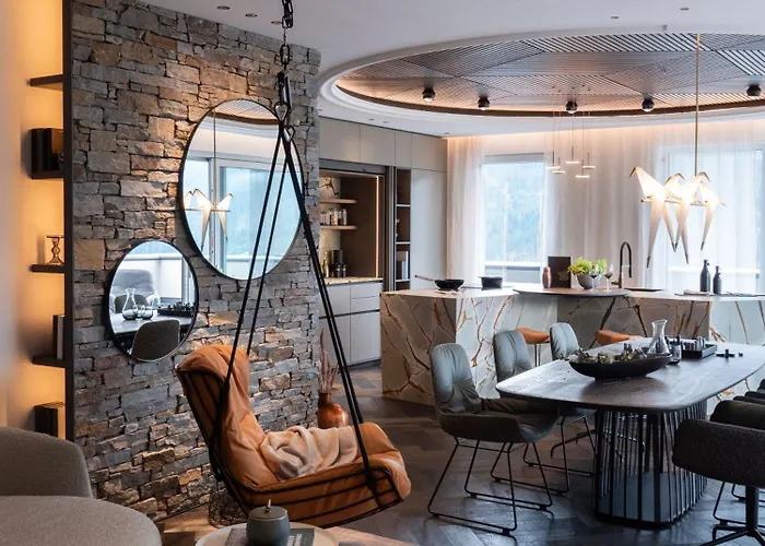 Lynett - Ihr Rueckzugsort In Den Tiroler Bergen * Fliess